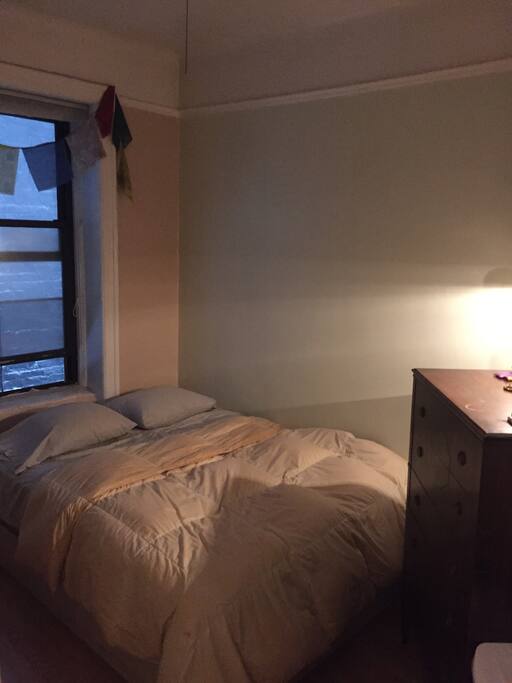 Bed room