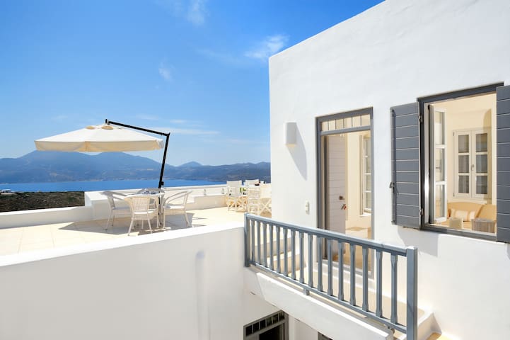 Family Villa, Amazing Sunset View gallery image 2