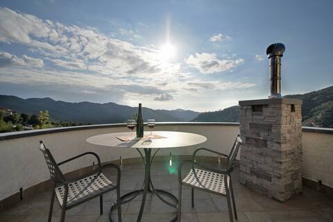 charming Ligurian House-Tower-Park