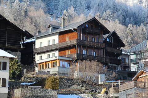 Chalet du Ski-Club Delémont 48 Beds