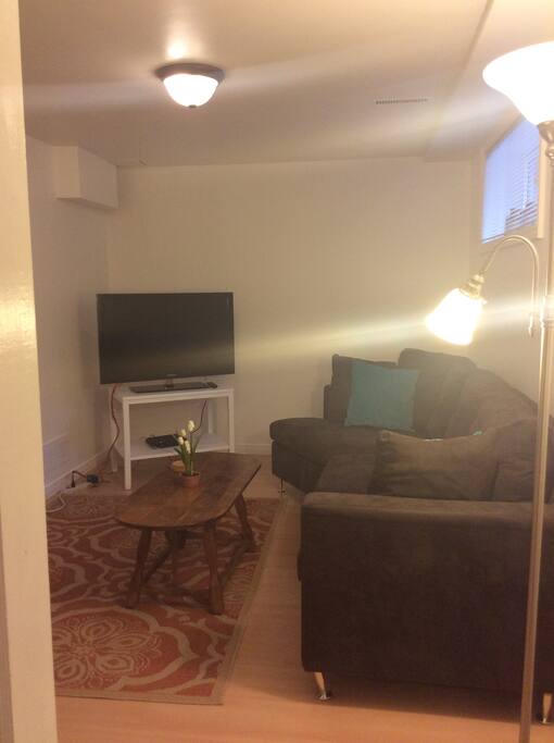 Living room & TV