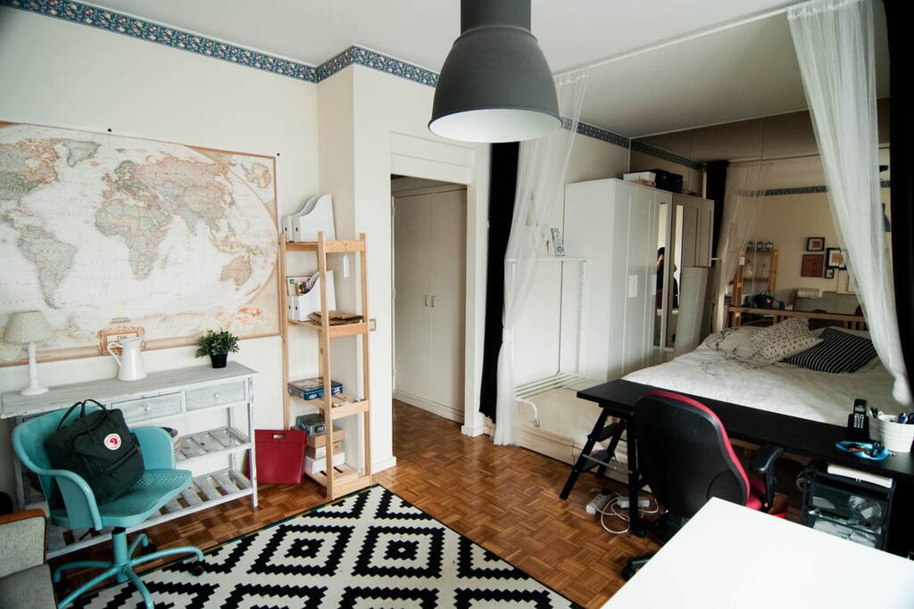 Open space with bedroom + living room