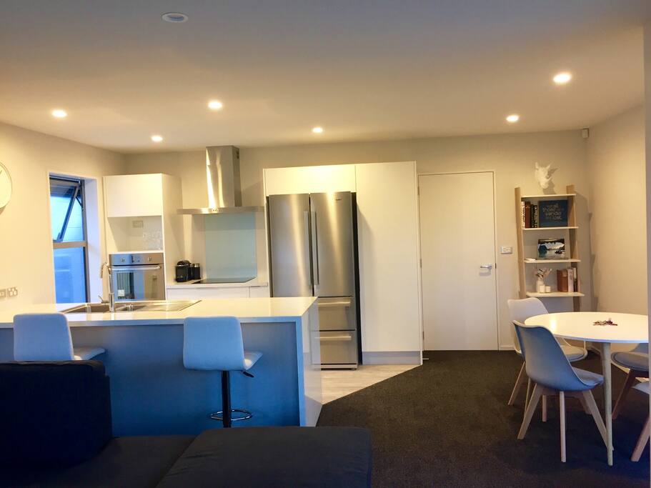 Brand new kitchen and dining area for guests to enjoy.