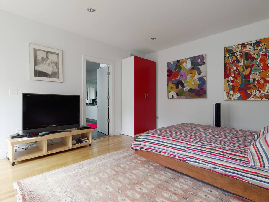 Another view of the bedroom