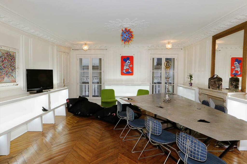 Salon Vue 1/ Living View 2