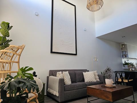Popular Airbnb listing: Beautiful Boho House in El Marqués