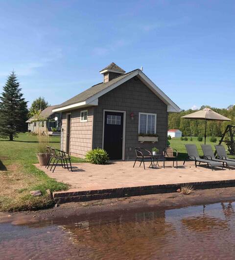 Lakefront Home with Sauna on Portage Lake