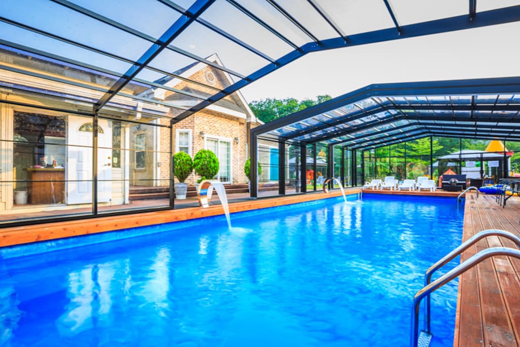 comfortable warm water pool - all year round opening