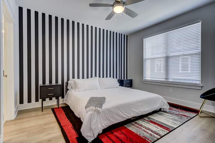 Red Hot Contemporary | Classy + Posh | 10 Min  Dt - Nashville, TN