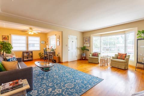 Top Airbnb: Travel Writer's Pad in La Mesa