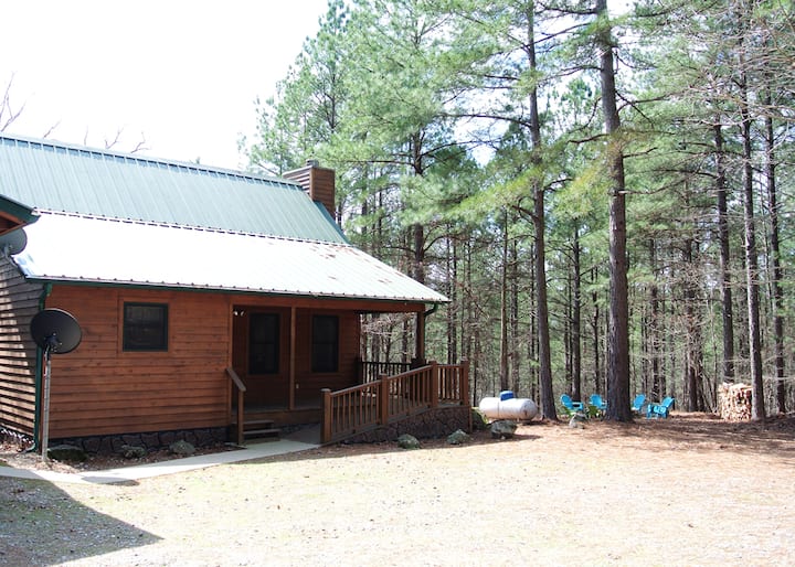 Pine Ridge Cabin Cabins for Rent in Mount Ida, Arkansas, United