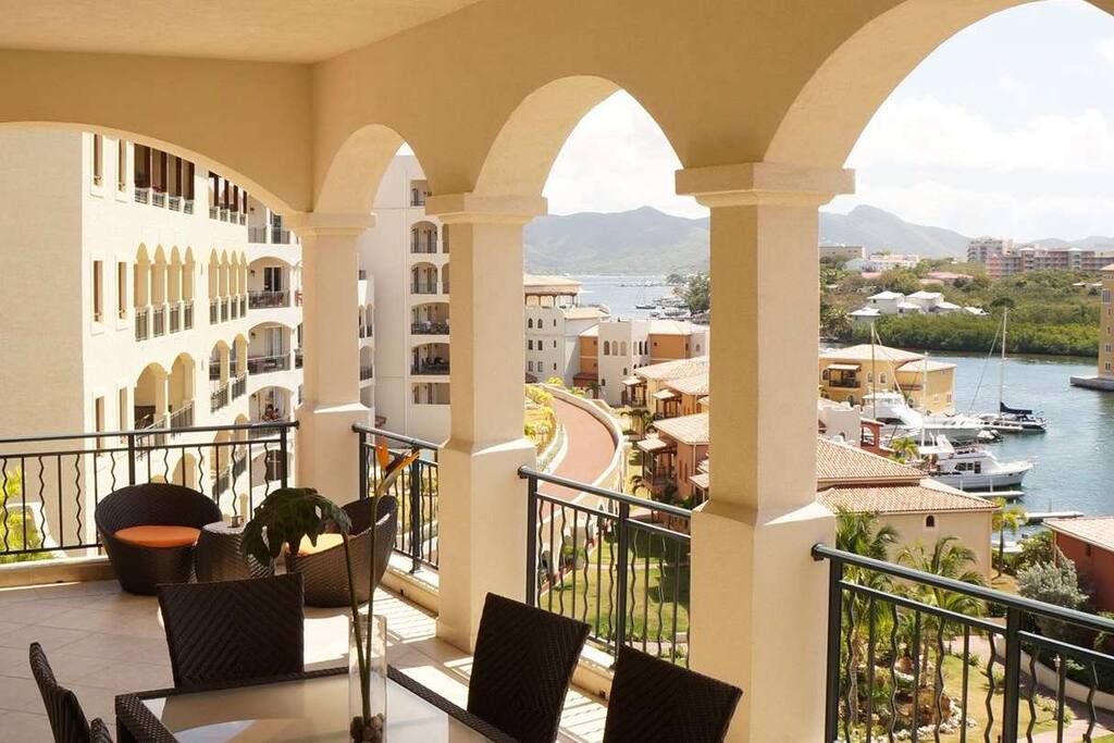 Syr_Terrace-view1