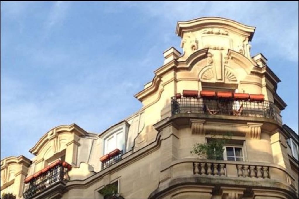 From the outside, nice Haussmannian style, 6th floor
