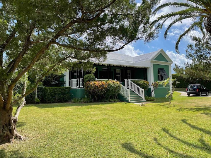 Pembroke Villa