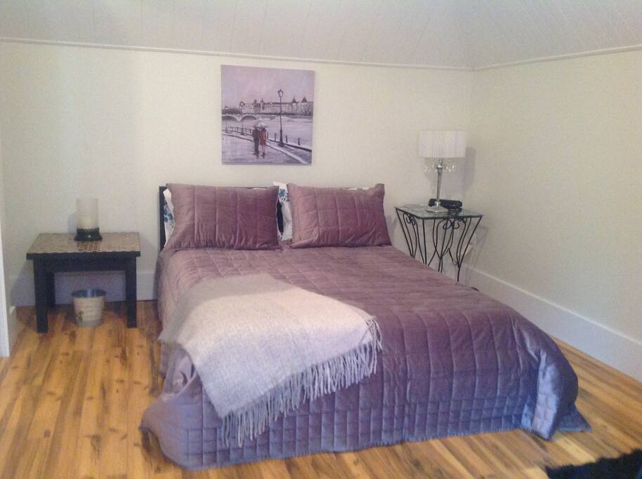 Second floor loft bedroom