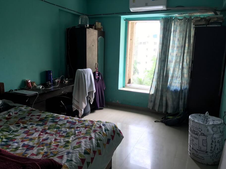 Full room view