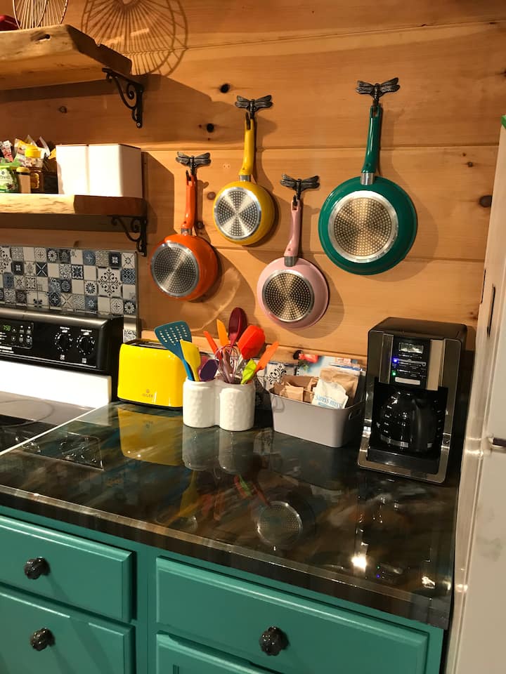 CLIMB ON INN Apt. 1 Adventure Group Getaway Apartments for Rent