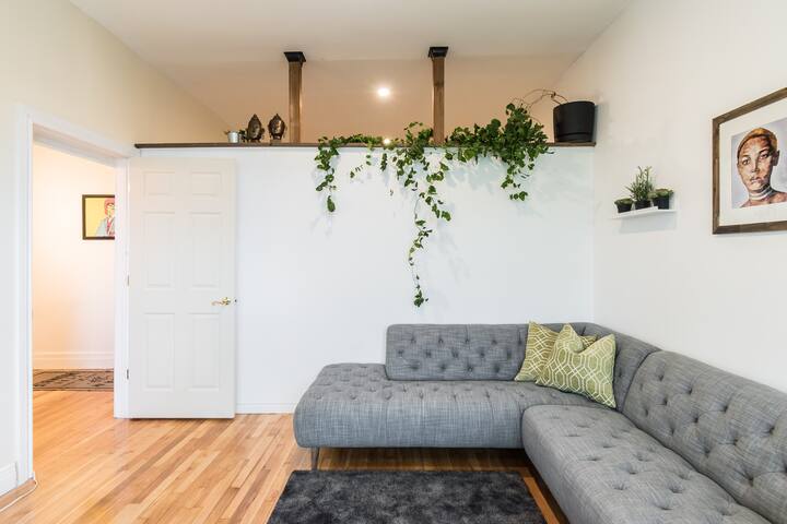 Stylish – Top Location – Free parking – Sleeps 13 gallery image 5