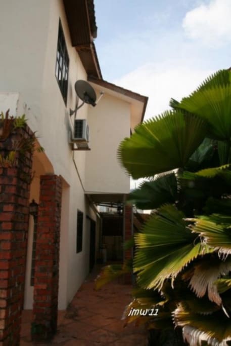 Side of the Retreat