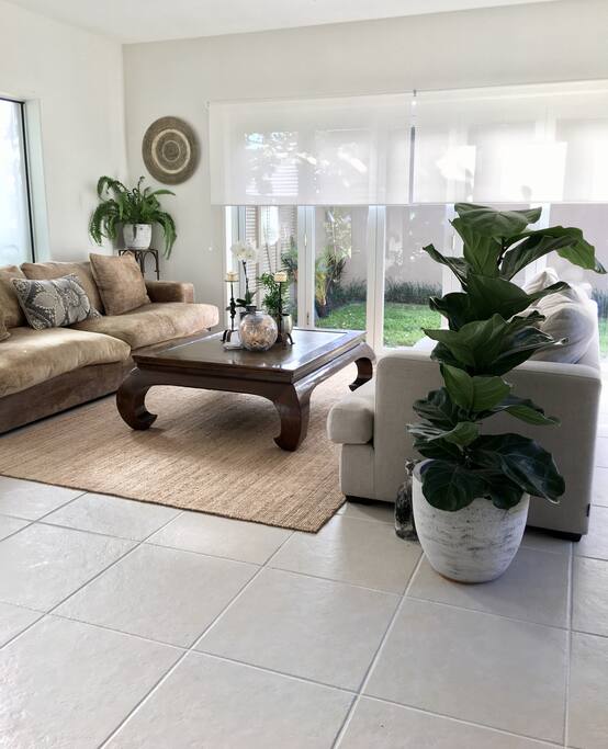 Open plan lounge