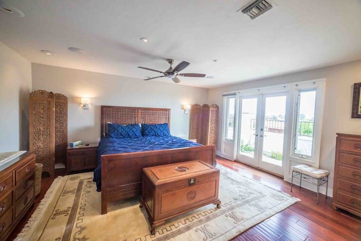 Master bedroom with king bed
