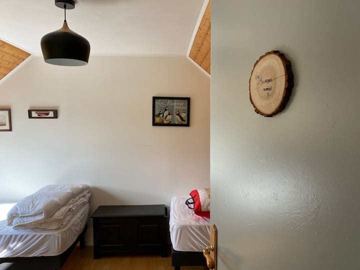 Spavaća soba (3 kreveta od 90 cm),
redovnici Les Macarons