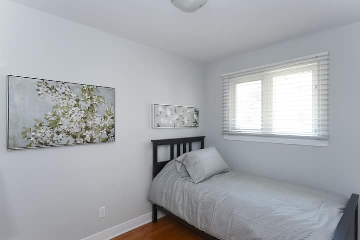 Chumba cha kulala 4 na Kitanda cha mtu mmoja