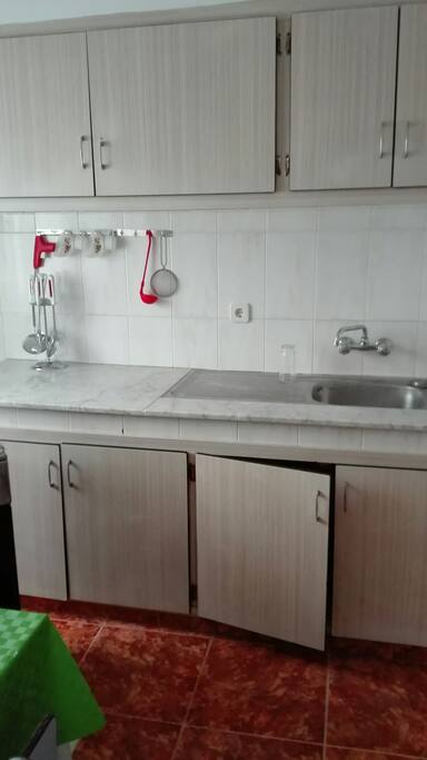 Tenemos menaje de cocina y calderos