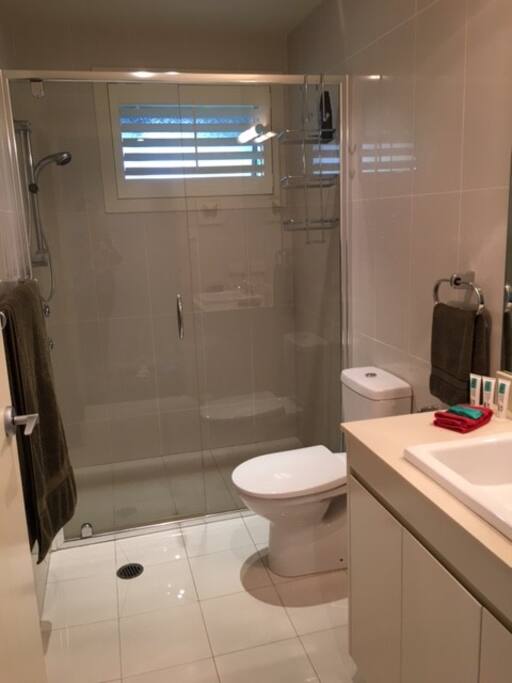 Ensuite 1