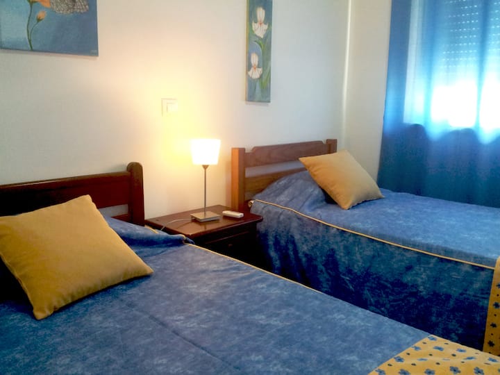 2 kreveta za jednu osobu 