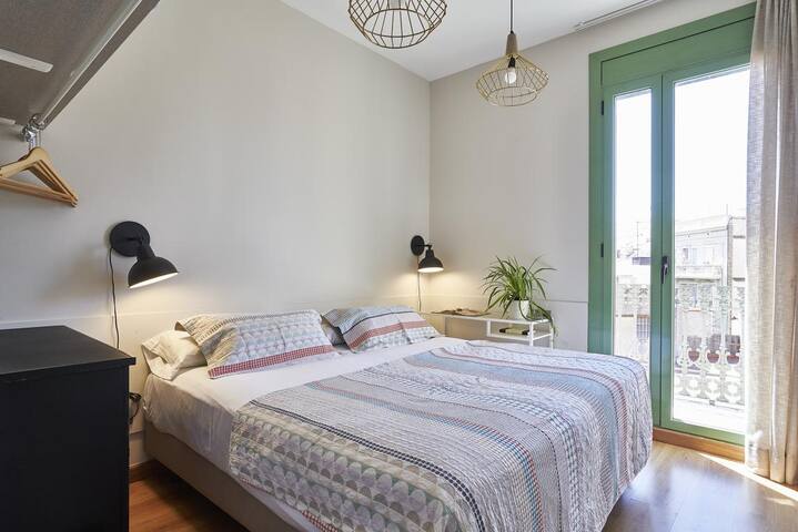 Big & spacious 3BR flat in Sants gallery image 4