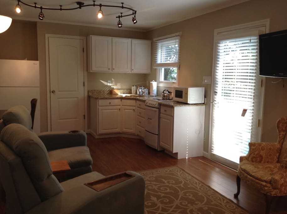 Granite counter tops appliances everything you need