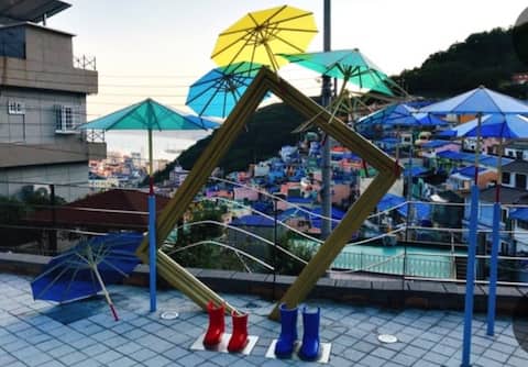 (외국인도시민박)a happy housepeople
and welcome to busan.