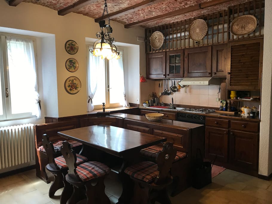 living room/kitchen