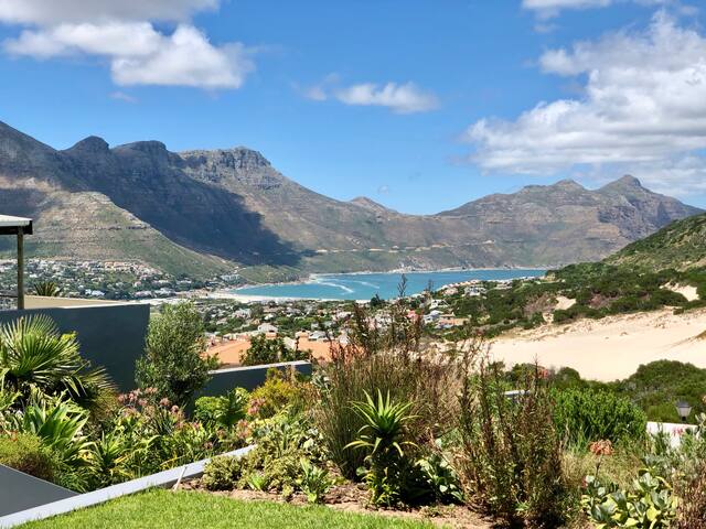 Sandy Bay Flat gallery image 2