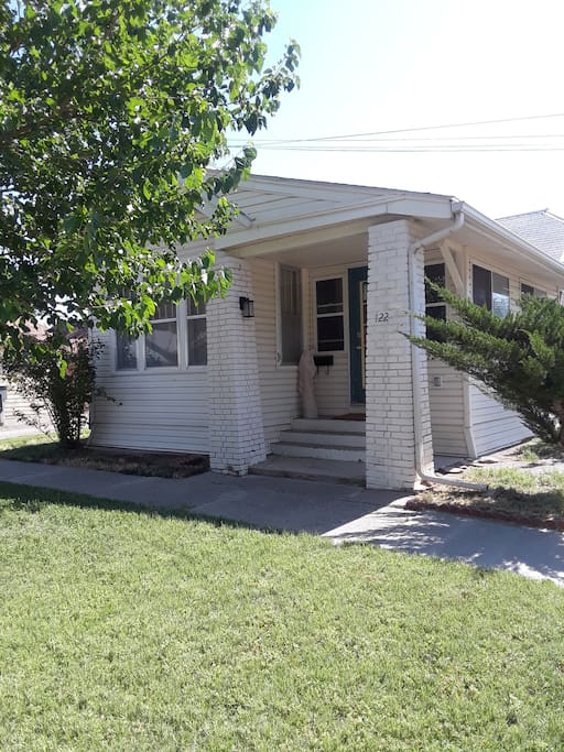 Parking in driveway or street