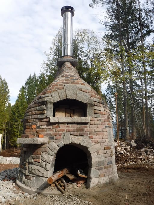 The epic pizza oven.