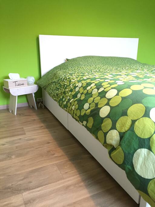 Room with double bed