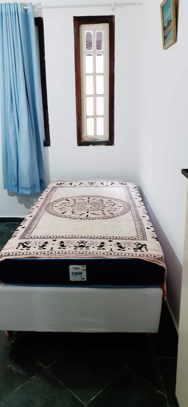 Suite 1 - Cama queen y cama individual
