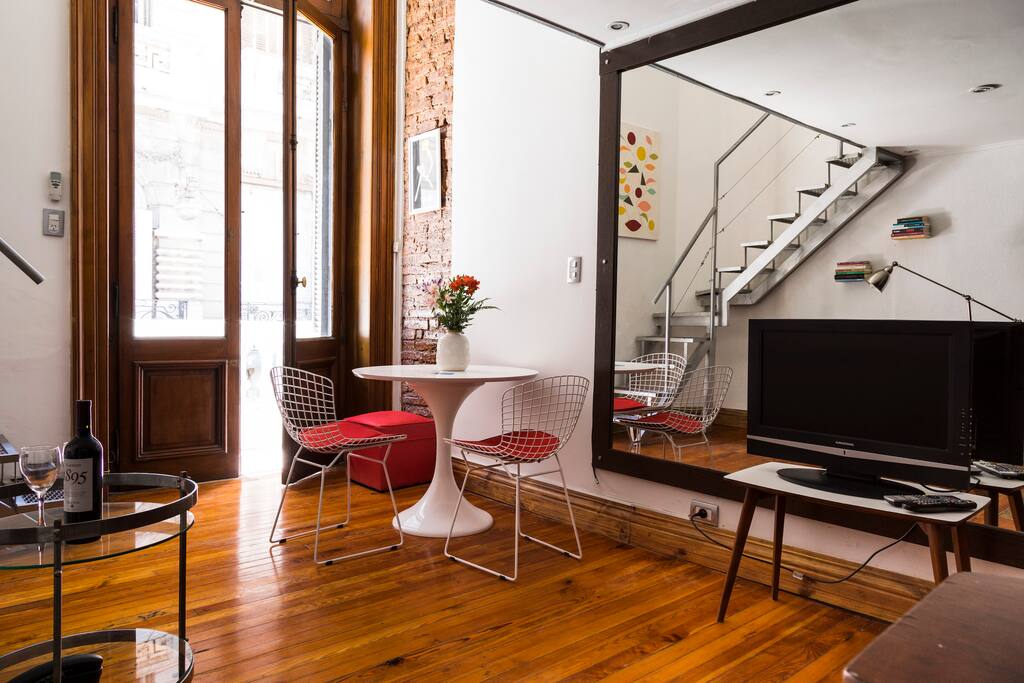 Beautiful and re-designed apt located in a classic gorgeous french building.