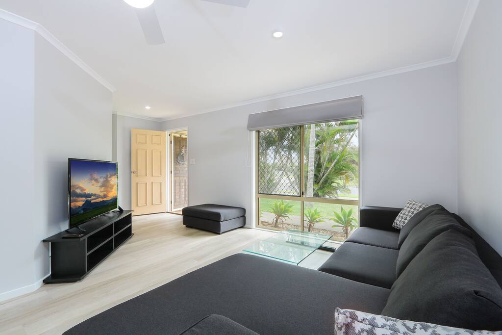 Lounge room