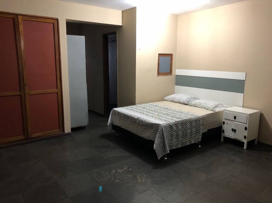 QUARTO INTEIRO PARA FAMÍLIA!