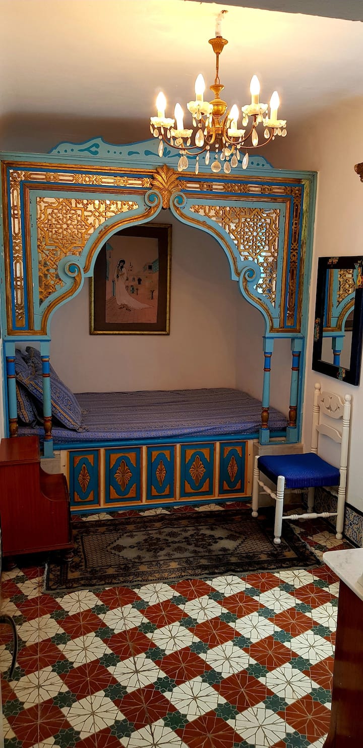 Спалня1 
ТРАДИЦИОННО ДВОЙНО ЛЕГЛО