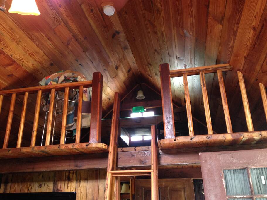 Rustic Oaks Bed and breakfasts for Rent in Pasadena, Texas, United States