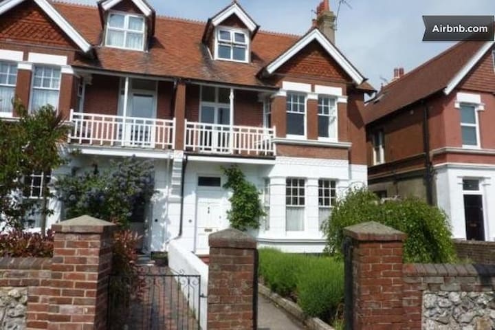 Speech House in Worthing
