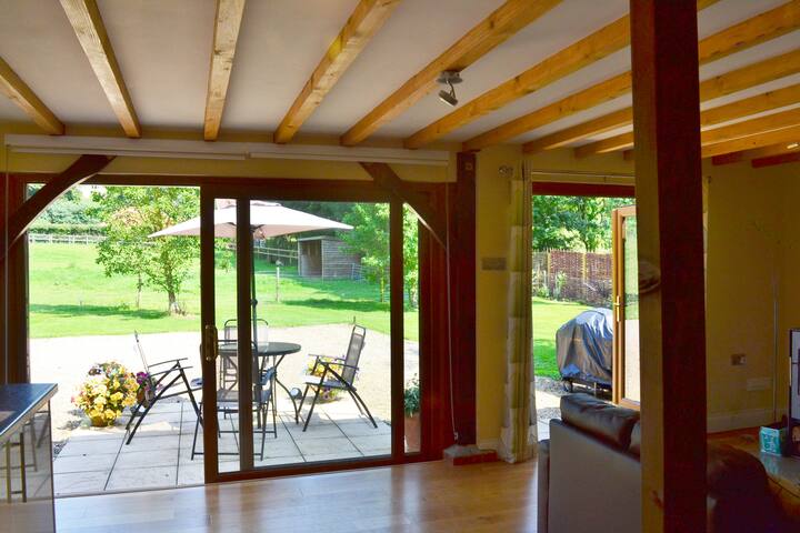 Fantastic Barn Conversion In East Suffolk Houses For Rent In