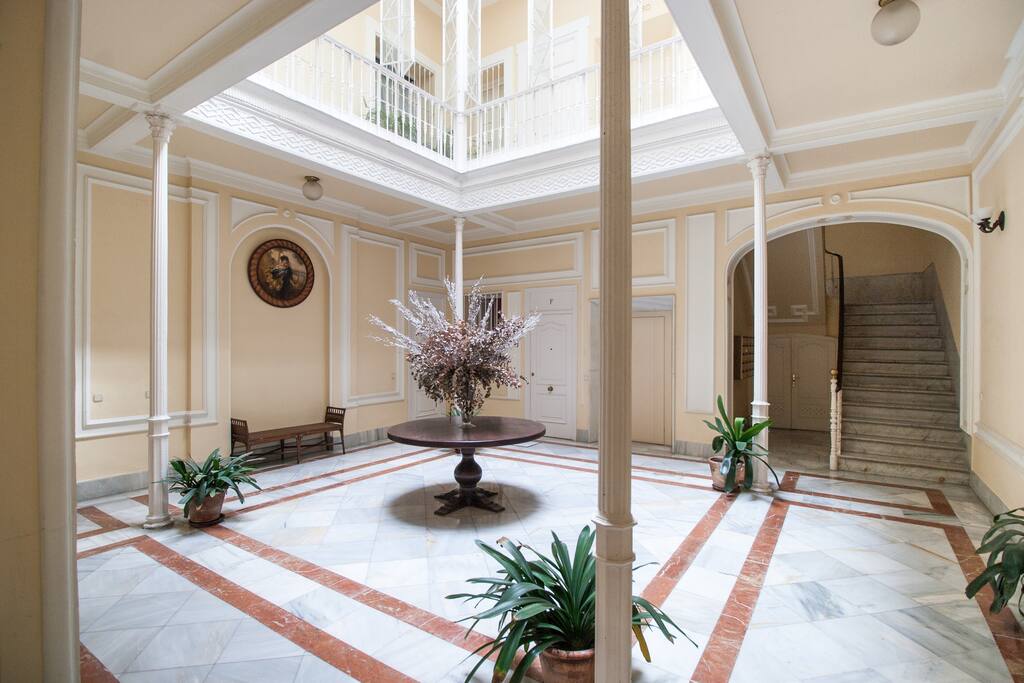  Apartment Sevilla Center for Large Space