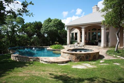 Rockin' B Ranch | Summit | Texas | Vacation