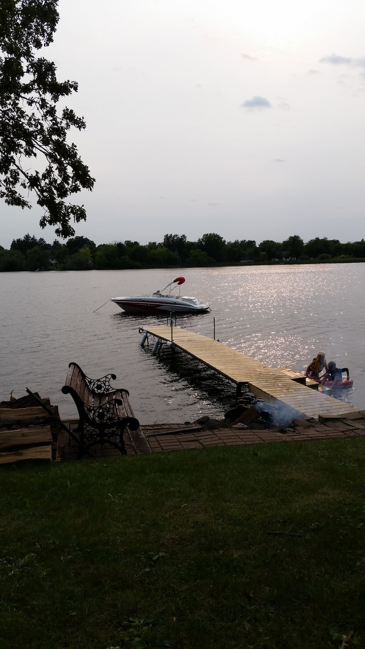 4 Seasons of Fun on Beaver Dam Lake Cabins for Rent in Cumberland, Wisconsin, United States