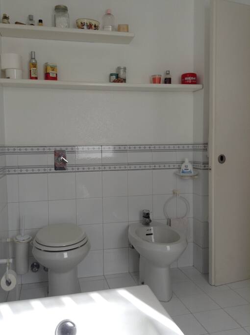 Bagno scorcio 1